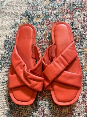 Women's Coral Knot-Front Slide Sandals